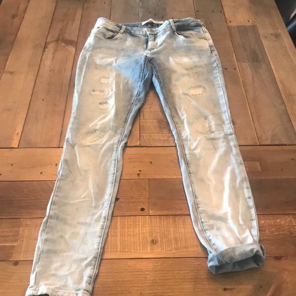 Light wash jeans almost new no tags